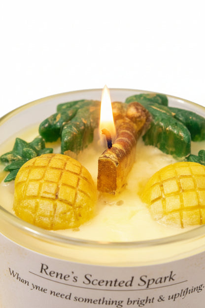 Golden Pineapple – Tropical Pineapple & Mango Coconut Wax Candle | Hand-Poured | Summer Gift for Her